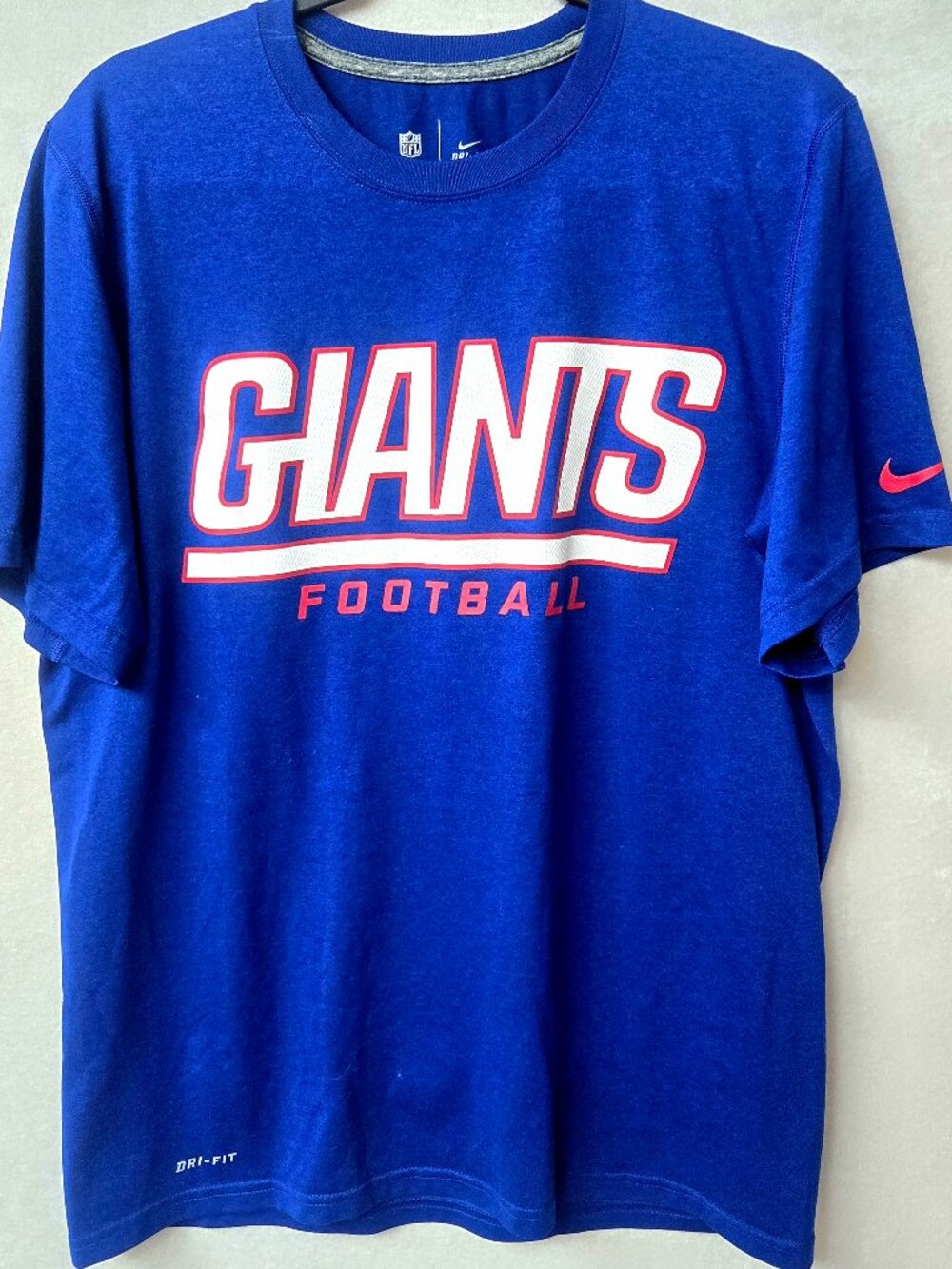 Nike T Shirt Dri Fit Men New York Giants Football Medium Blue NFL GameDay